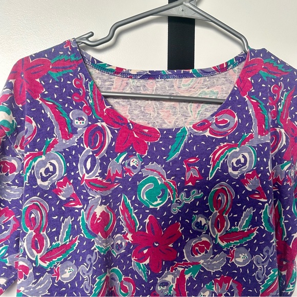 Vintage 1980s Abstract Floral T-shirt - Picture 2 of 5
